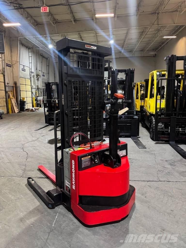 Raymond RSS40 Selbstfahrstapler