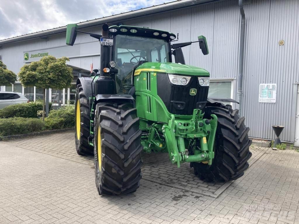 John Deere 6R230 Traktoren