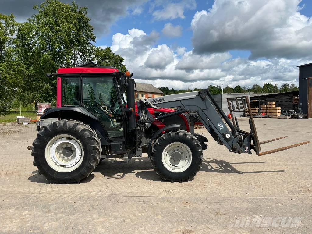 Valtra A 93 Traktoren