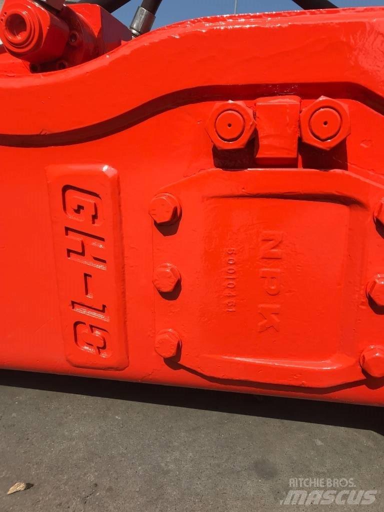 NPK GH 10 Hammer / Brecher