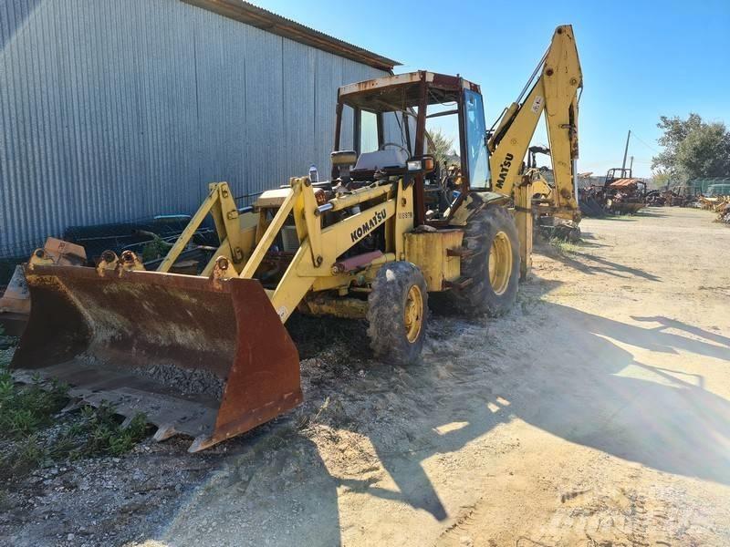 Komatsu WB97R Baggerlader