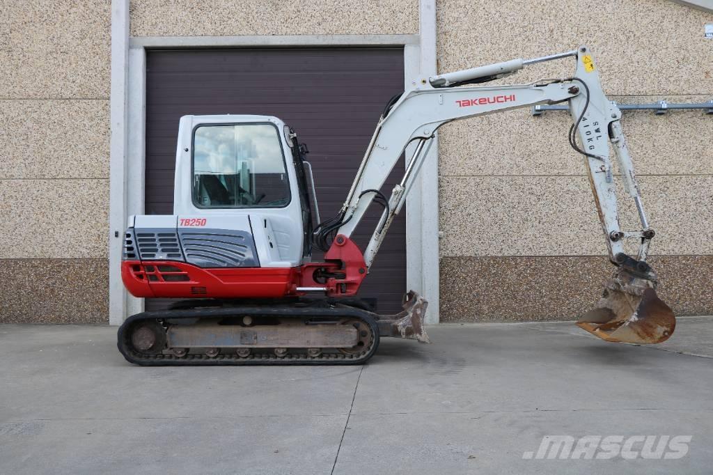 Takeuchi TB 250 Minibagger < 7t