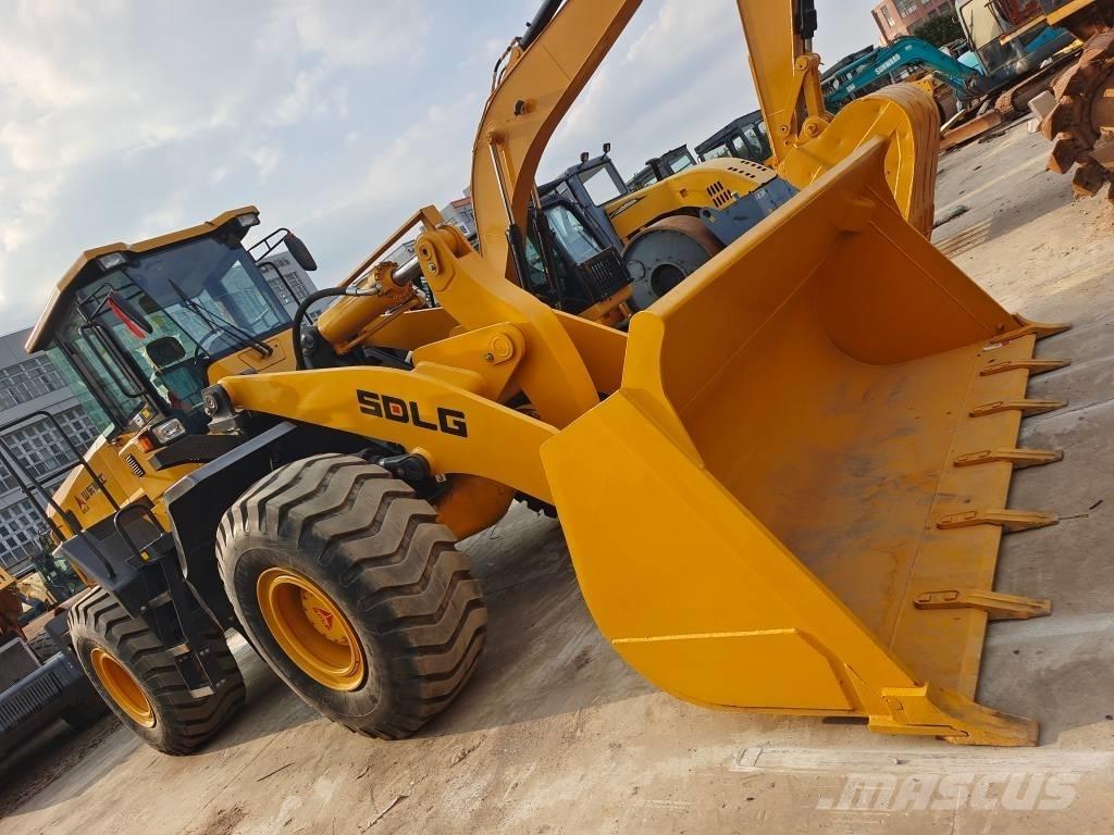 SDLG L 956 F Radlader