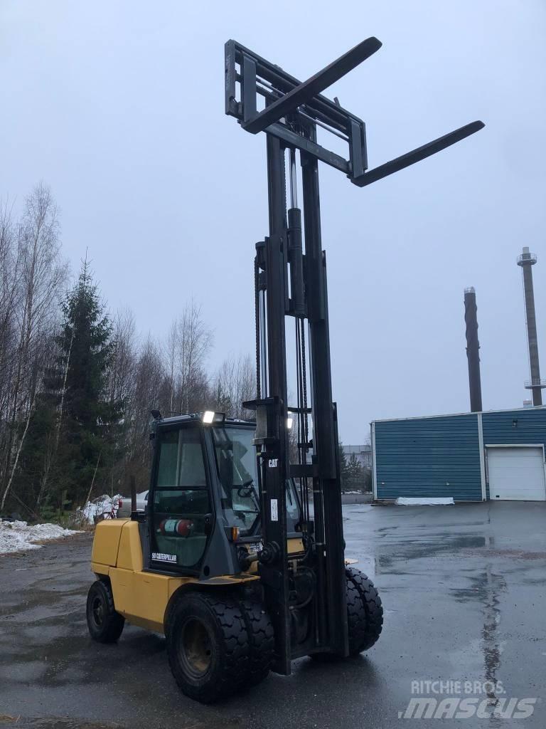 CAT DP 50 K Diesel Stapler