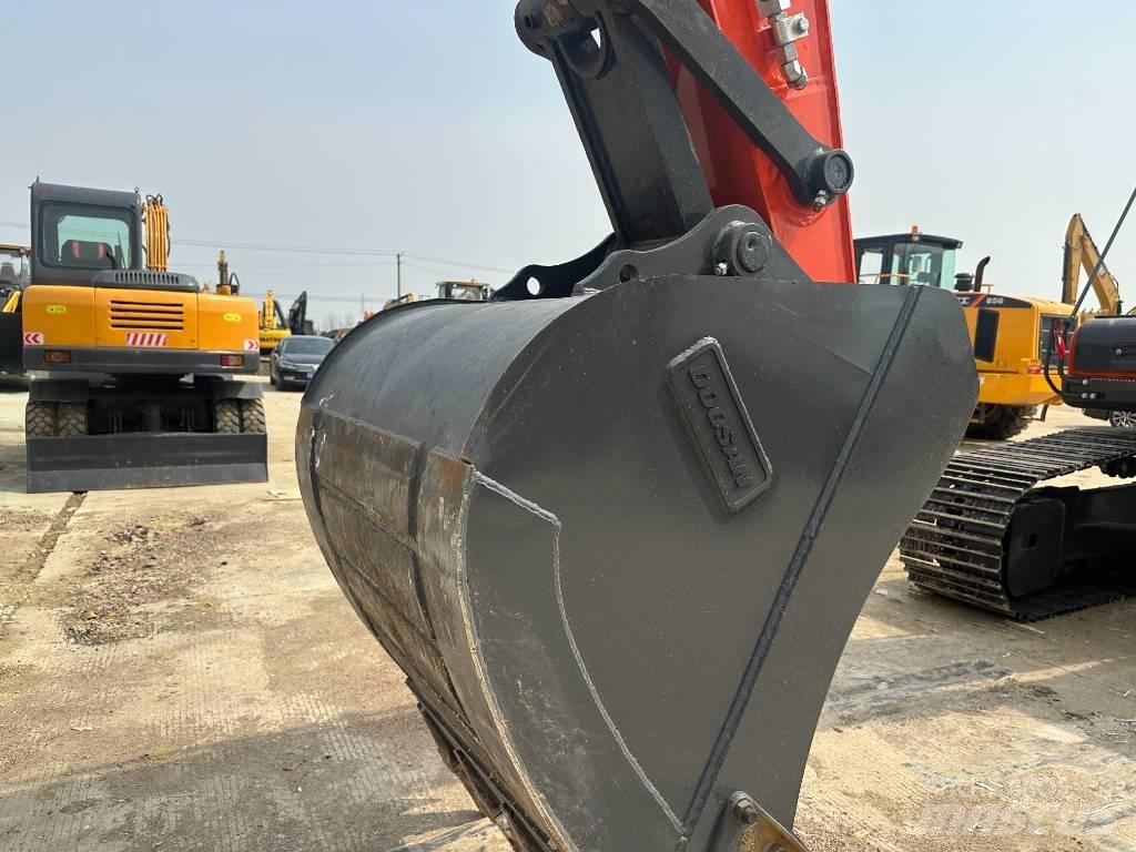 Doosan DX 225LC-9C Raupenbagger