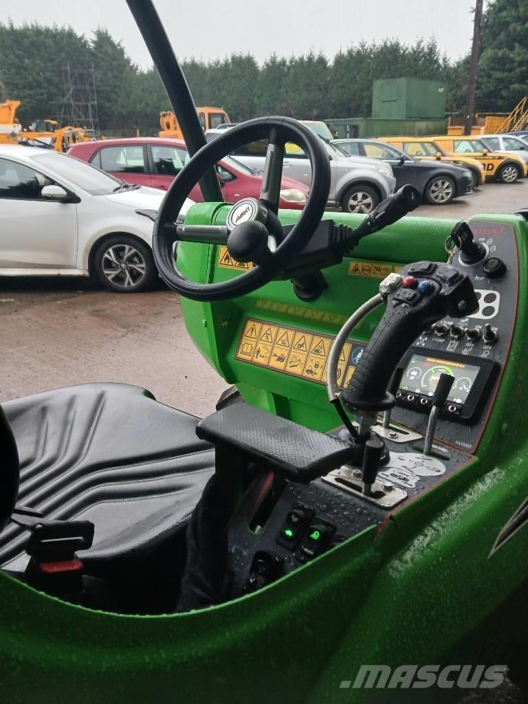 Avant 760i Multifunktionslader