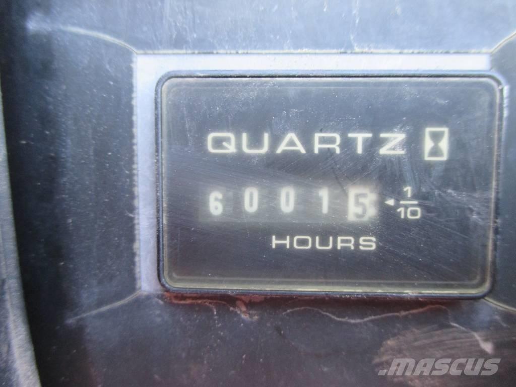 JLG 860 SJ Teleskopbühnen