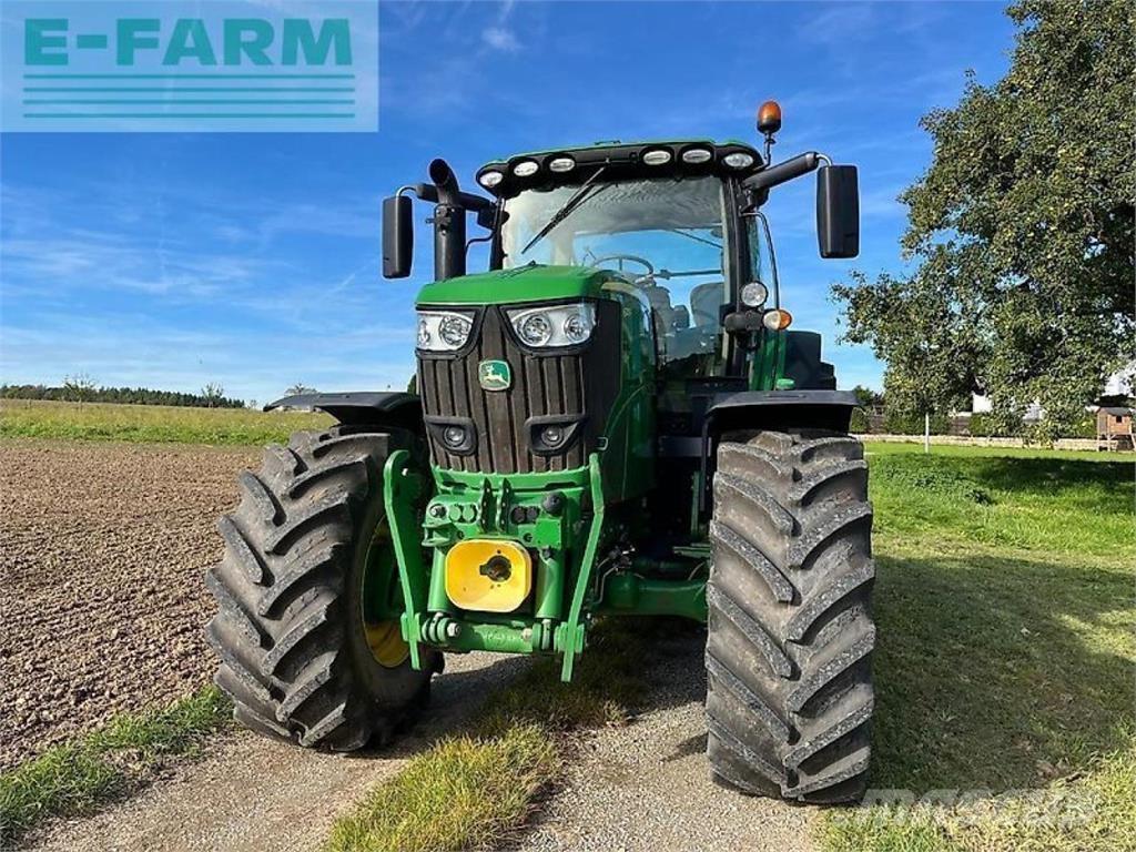 John Deere 6215r Traktoren