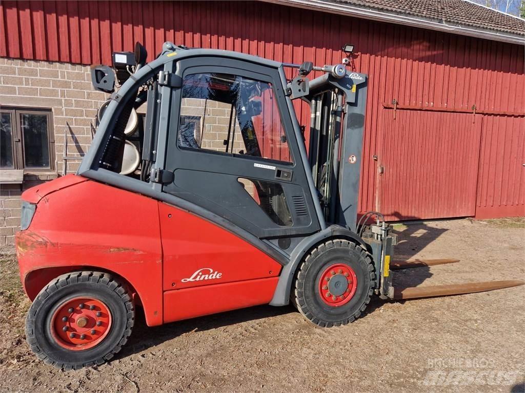 Linde H45T Gas Stapler