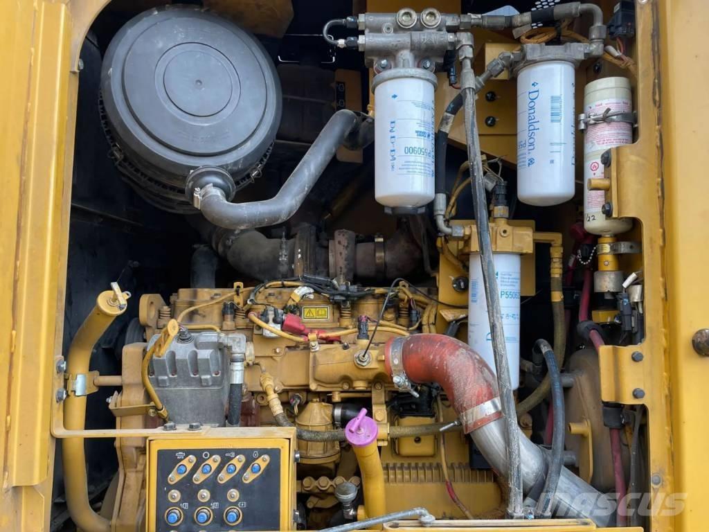 CAT 140M Grader