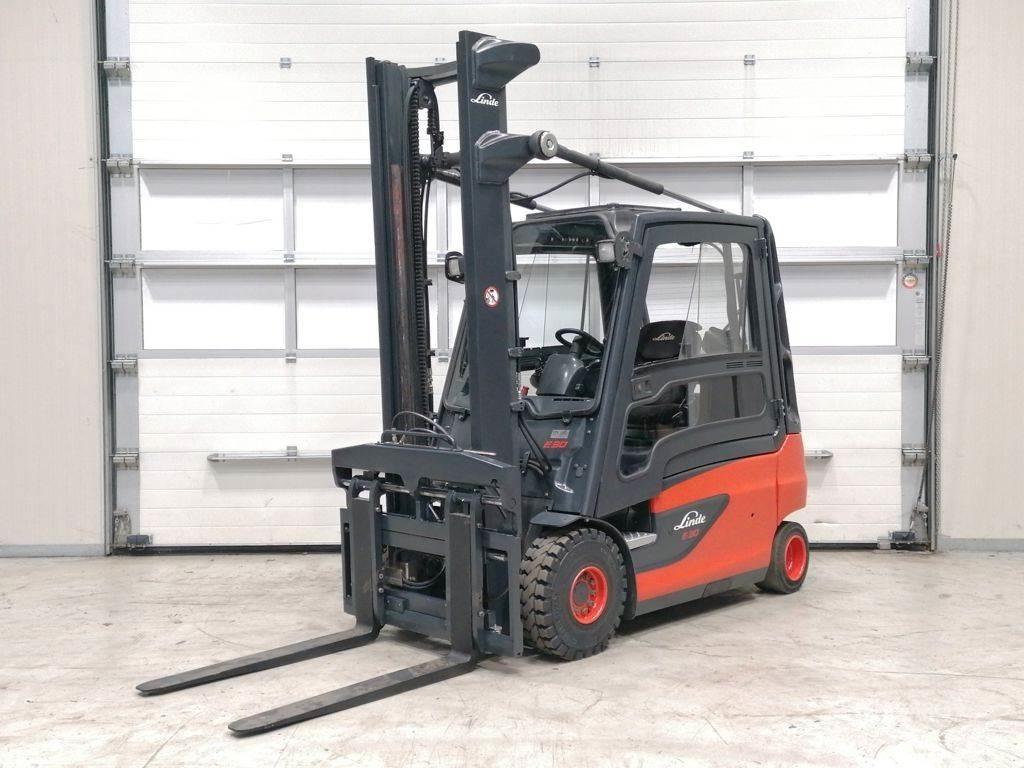 Linde E30L-01 Elektro Stapler