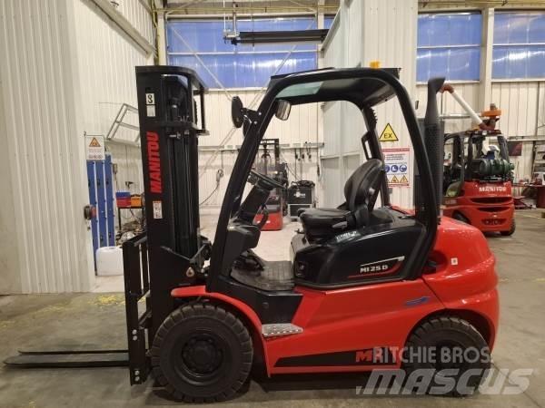 Manitou MI25D Geländestapler
