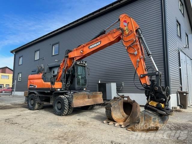 Doosan DX 170 W Mobilbagger