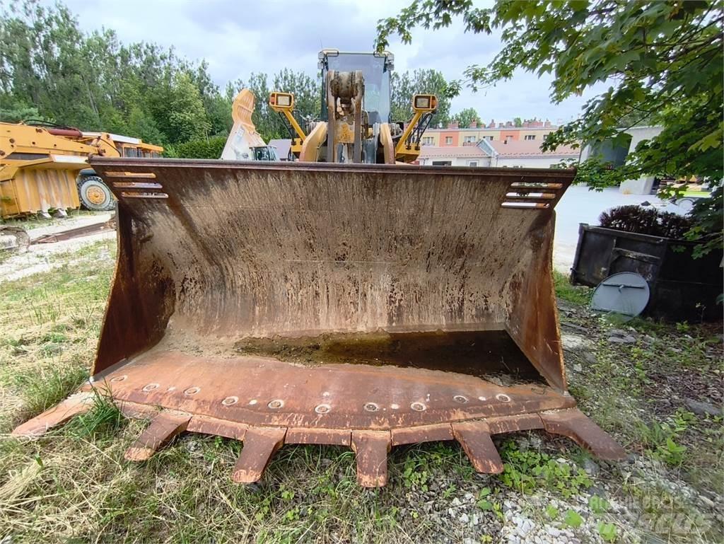 Komatsu WA600-6 Sonstige Baumaschinen