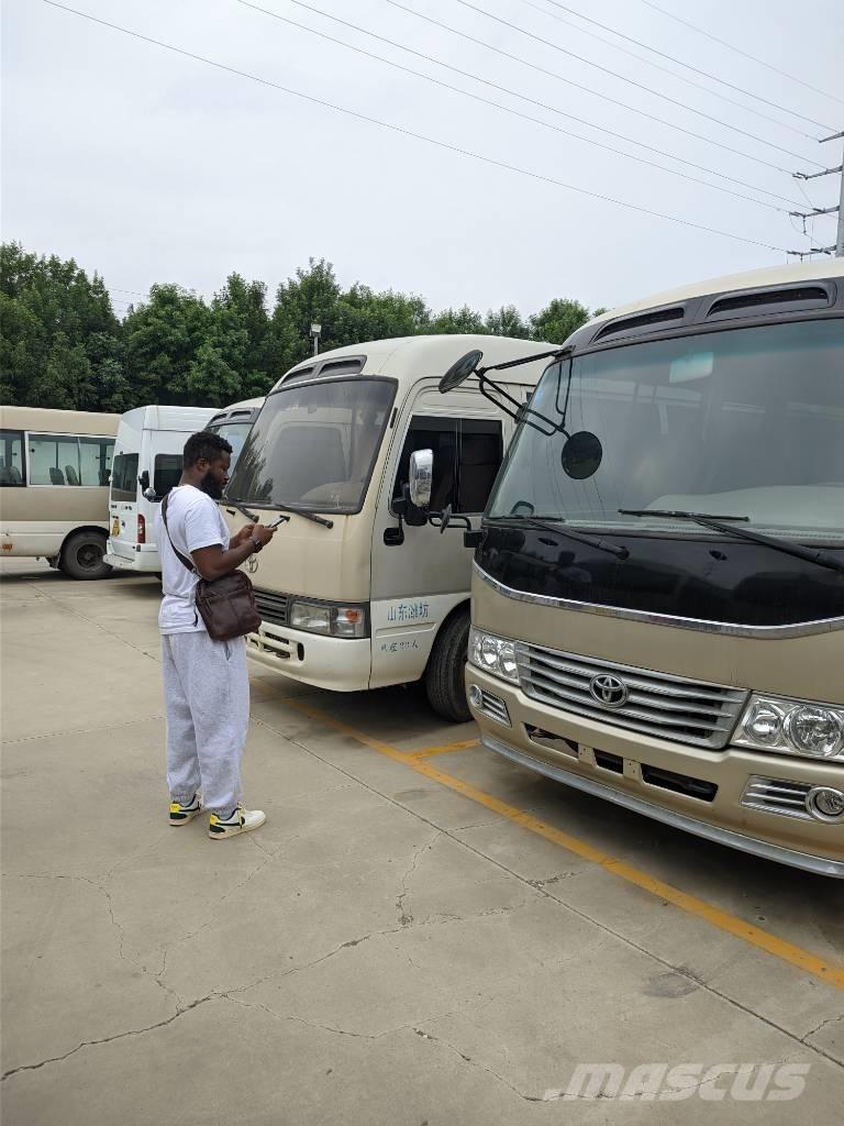 Toyota Coaster Bus Minibusse