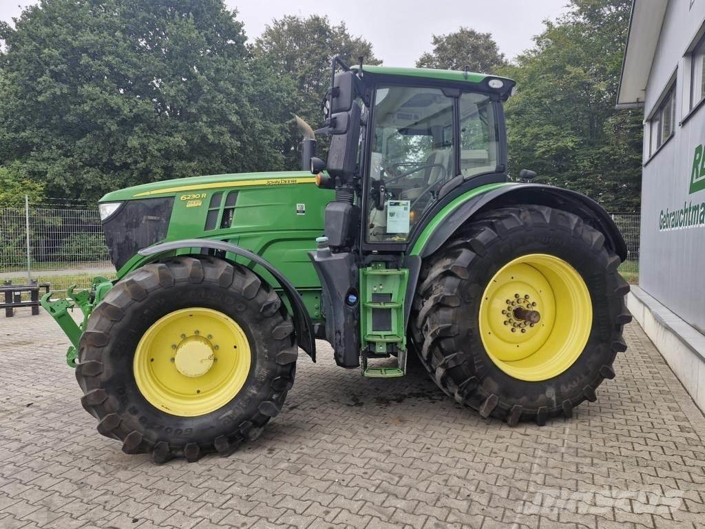 John Deere 6230R Traktoren