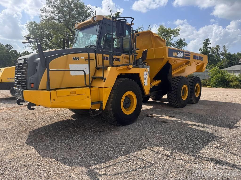 Komatsu HM 300-3 Dumper - Knickgelenk