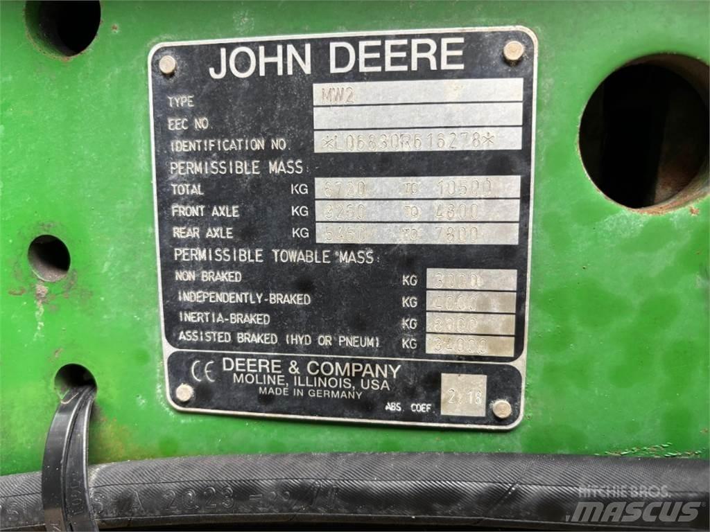 John Deere 6830 Traktoren