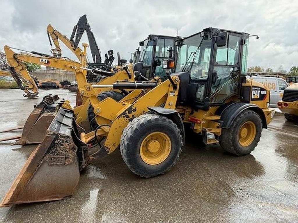 CAT 908M Radlader
