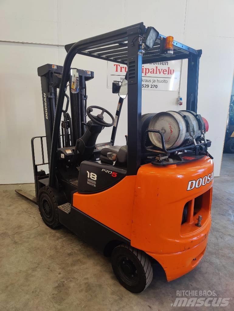Doosan G18 S-5 Gas Stapler
