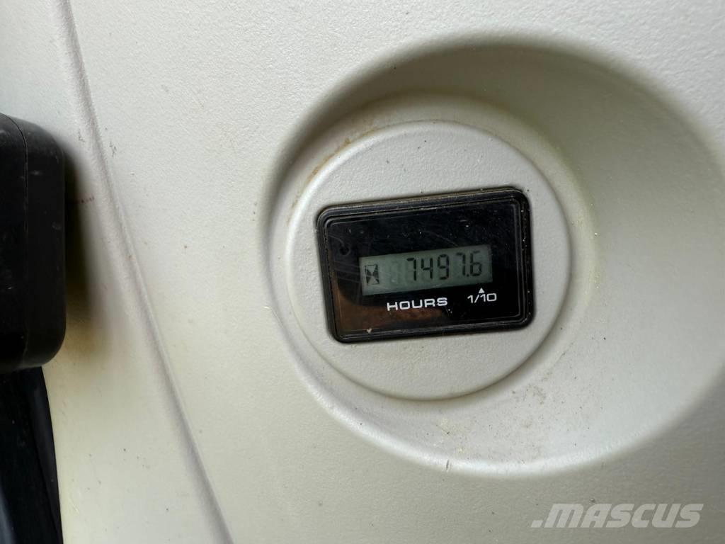 Kobelco SK 210 LC Raupenbagger