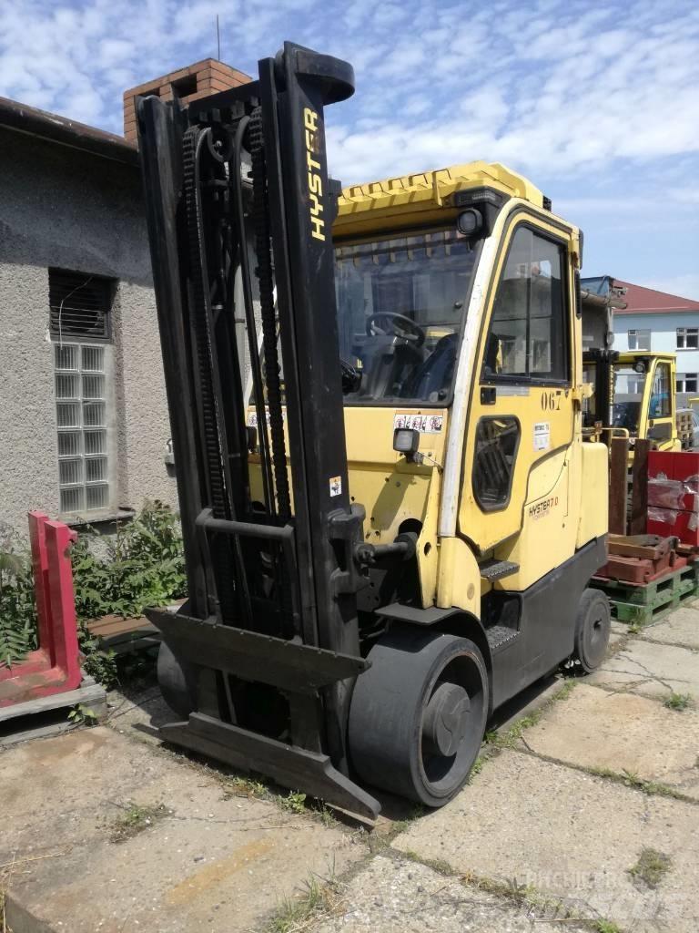 Hyster S7.0FT ROP Gas Stapler