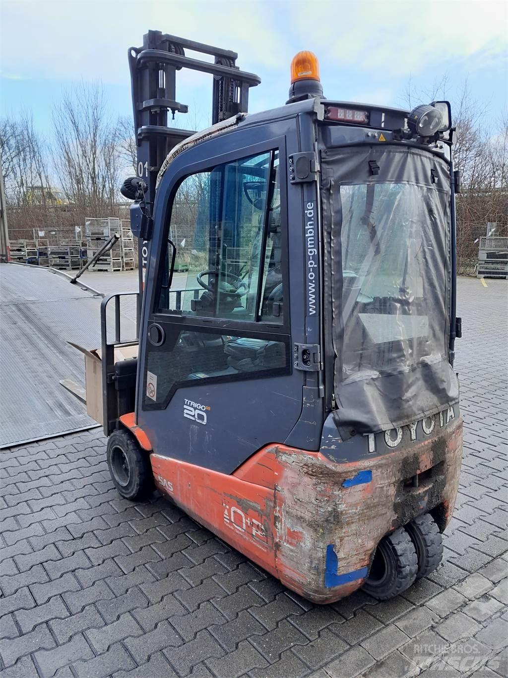 Toyota 8FBE20T Elektro Stapler