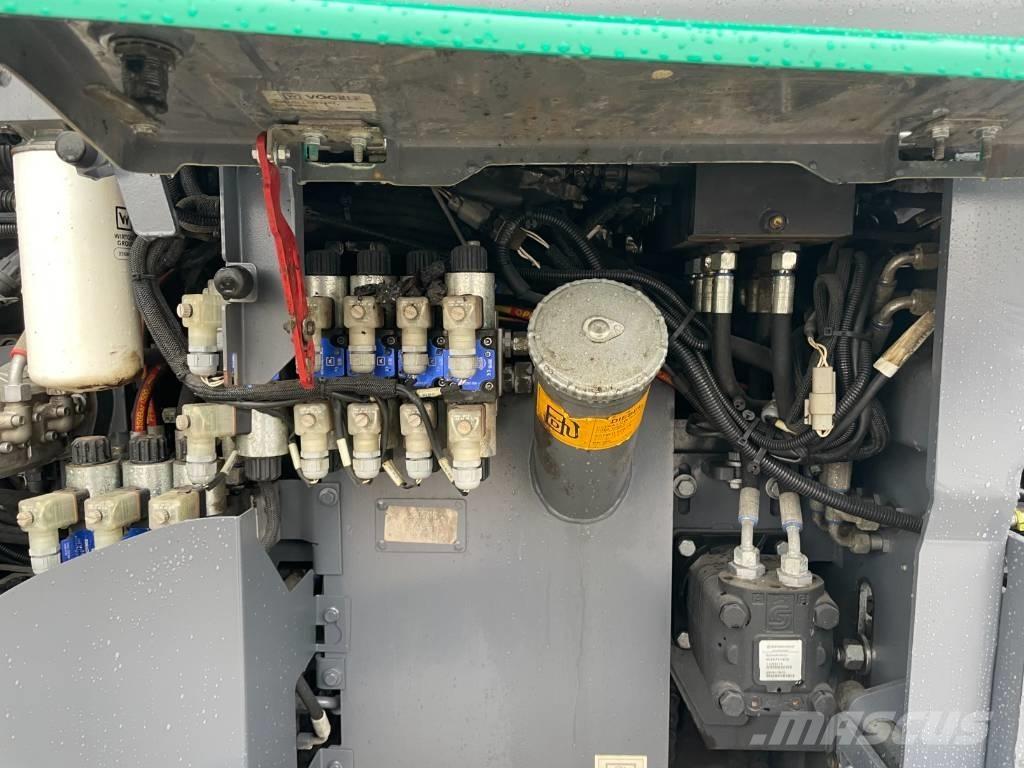 Vögele SUPER 1300-3I Strassenfertiger