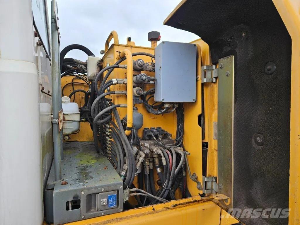 Liebherr A 314 Mobilbagger