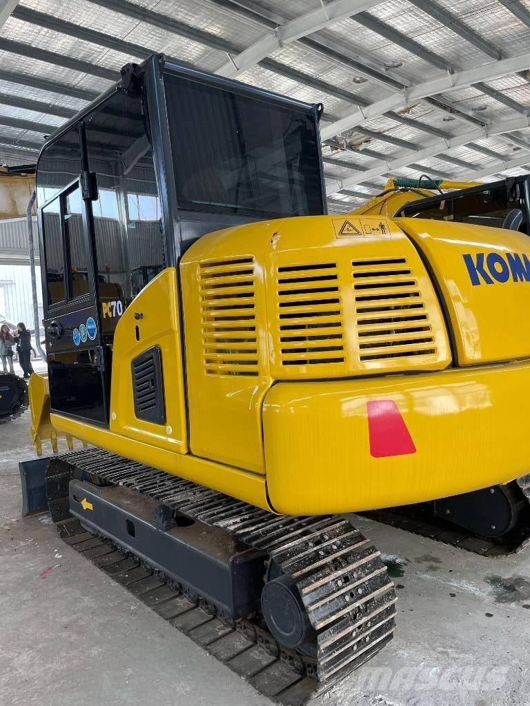 Komatsu PC 70 Midibagger  7t - 12t