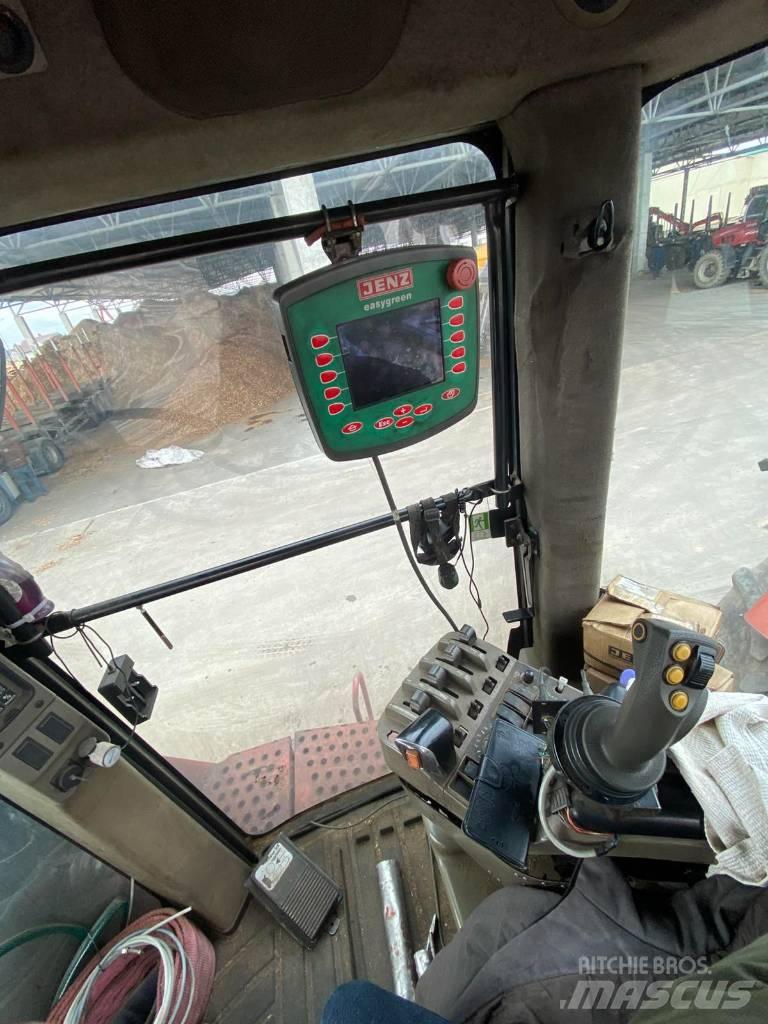 JENZ IH STX 535 Holzhäcksler