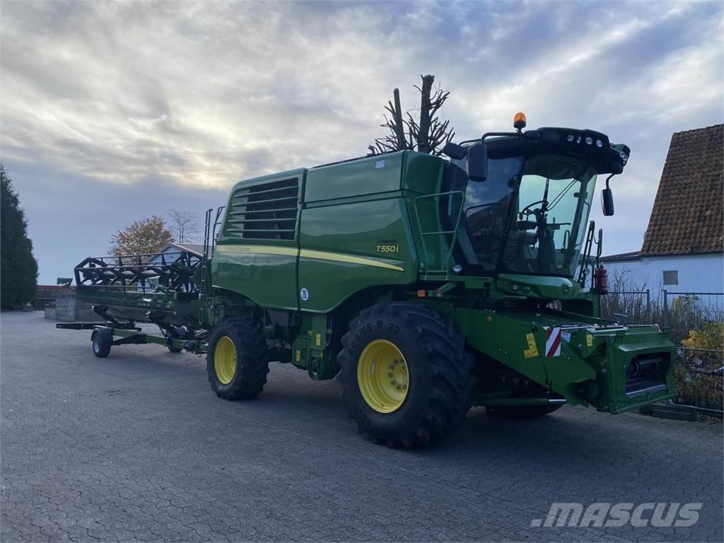 John Deere T550 Mähdrescher