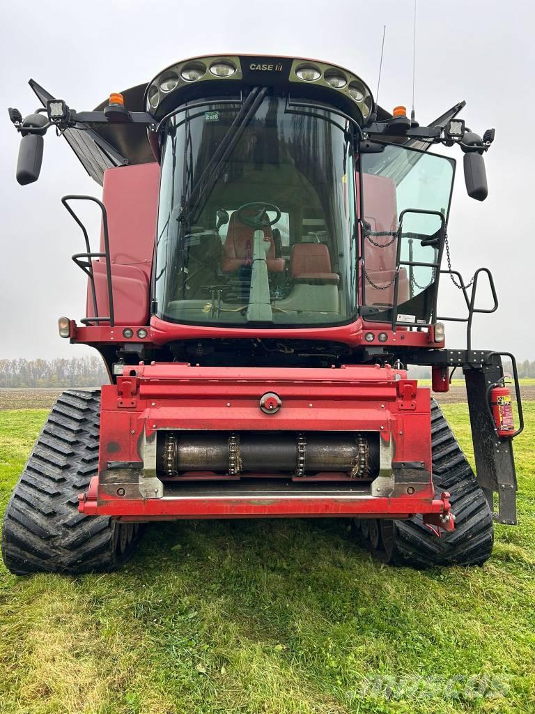Case IH 8250 Mähdrescher