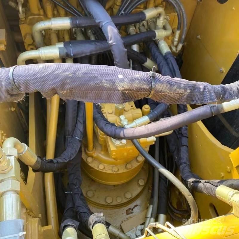 CAT 320 D Raupenbagger