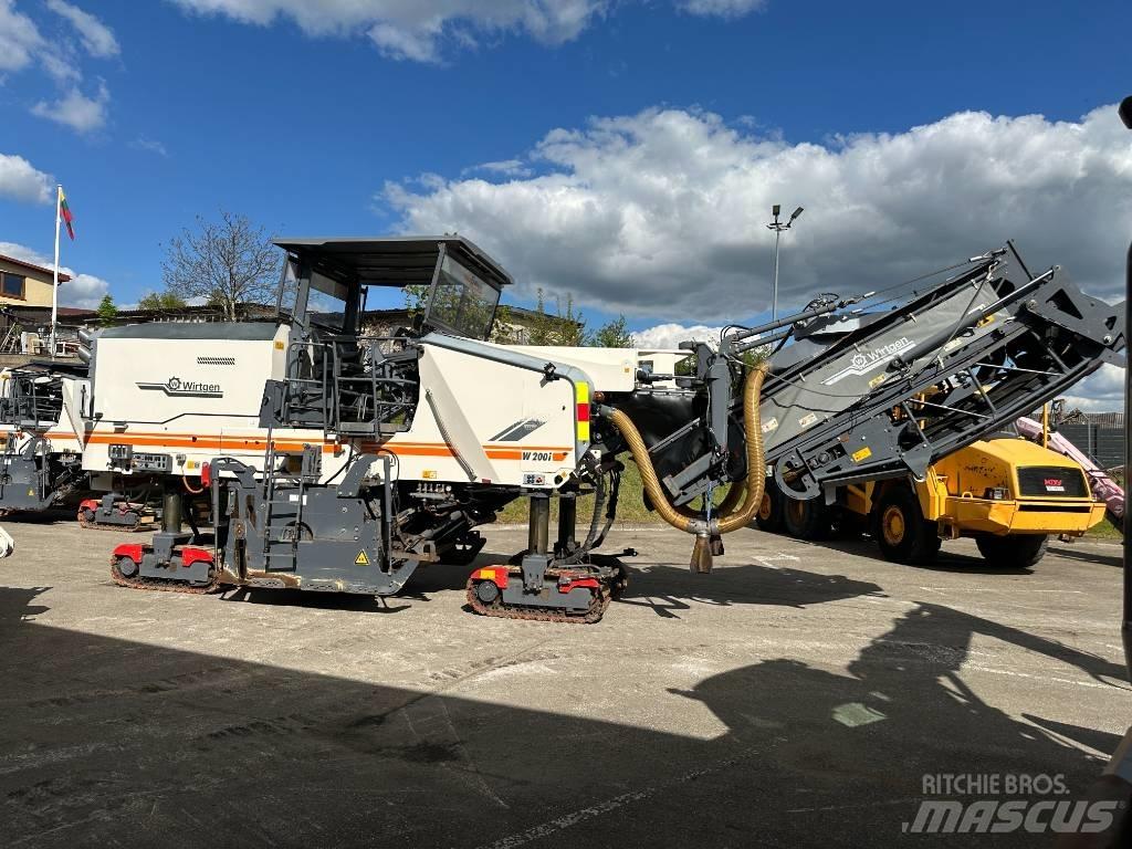 Wirtgen W200i Asphaltfräsen