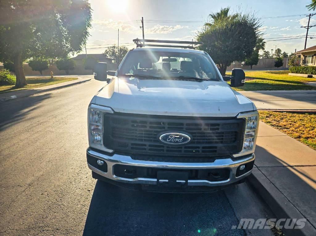 Ford F 250 XL SD Andere Fahrzeuge