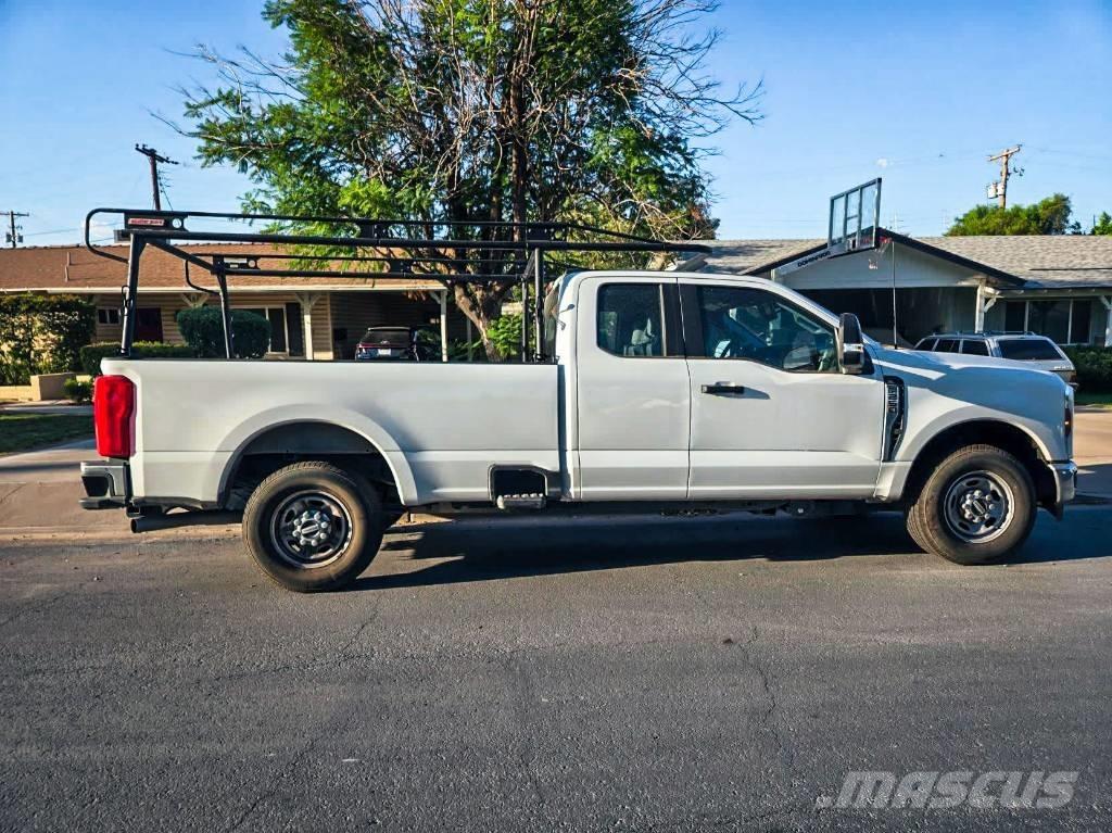 Ford F 250 XL SD Andere Fahrzeuge