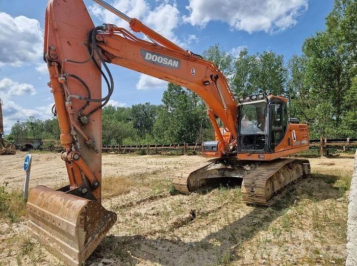 Doosan DX255 LC-3 Spezialbagger