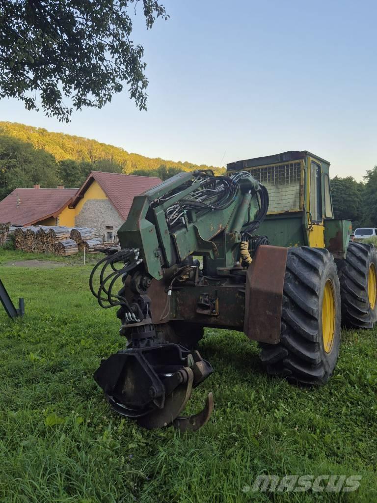 HSM 904 Z Stammholzschlepper