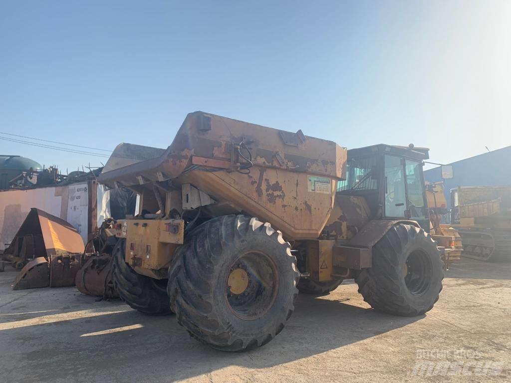 Hydrema 910 Dumper - Knickgelenk