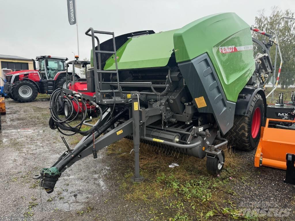 Fendt Rotana 130 F Rundballenpressen