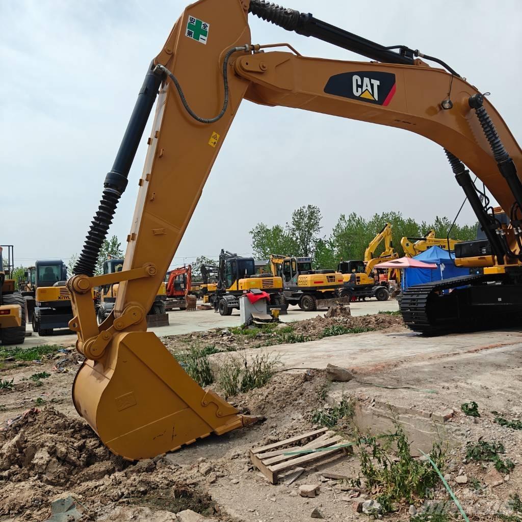 CAT 330D2 Raupenbagger