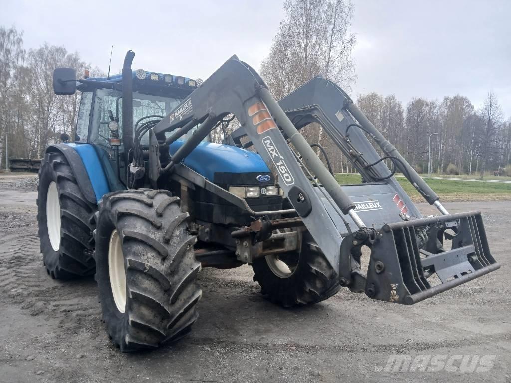 New Holland 8360 RC Traktoren