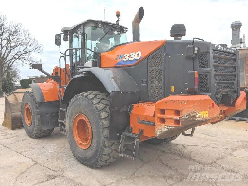 Hitachi ZW 330 Radlader