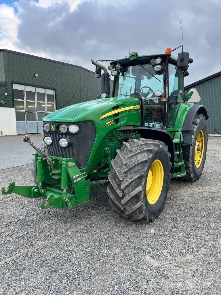 John Deere 7730 AP Traktoren