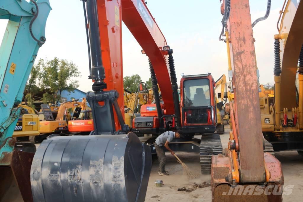 Doosan dx225 Raupenbagger