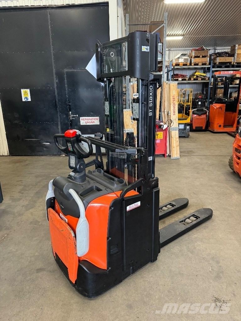 Toyota SPE120L Deichselstapler