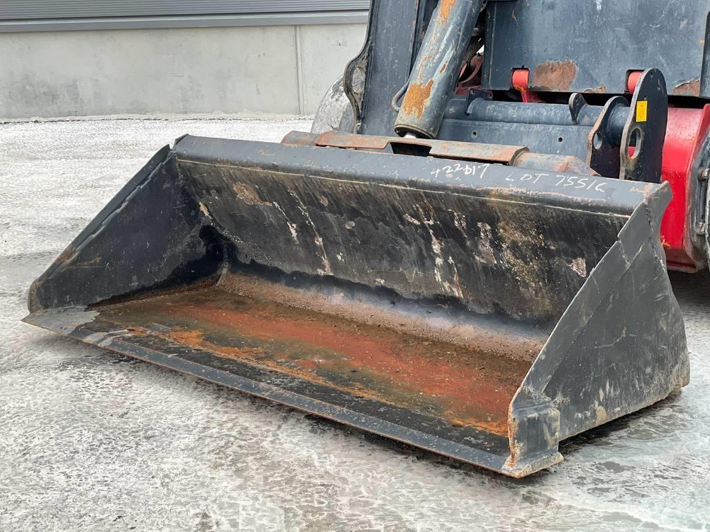 JCB R260 Kompaktlader