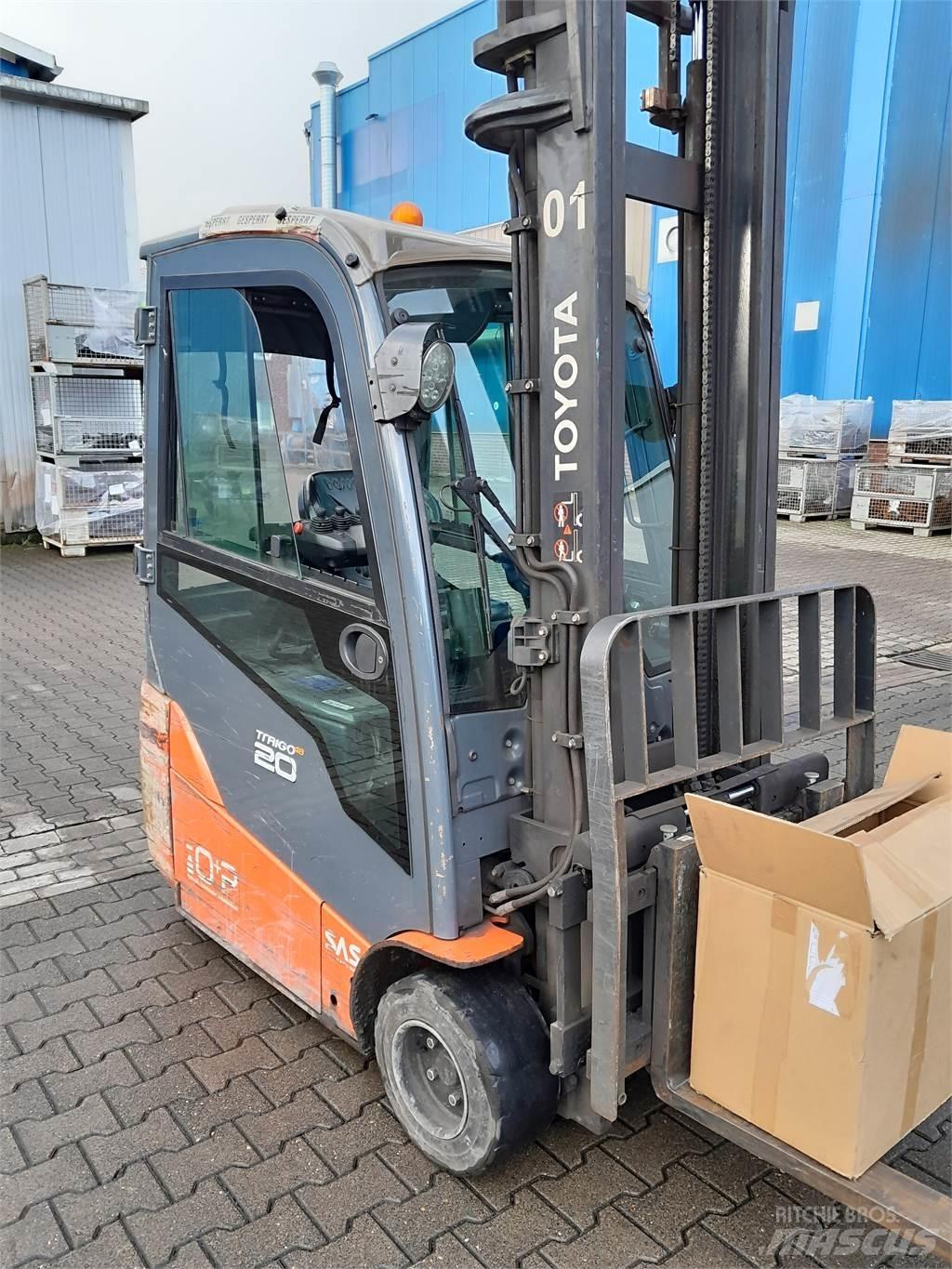 Toyota 8FBE20T Elektro Stapler