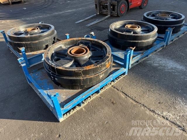 CAT 6020 NEW IDLER Ketten